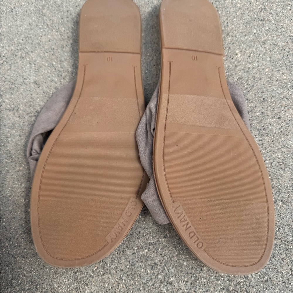 Old Navy Tan and Gray Women's Sandals - Picture 2 of 2
